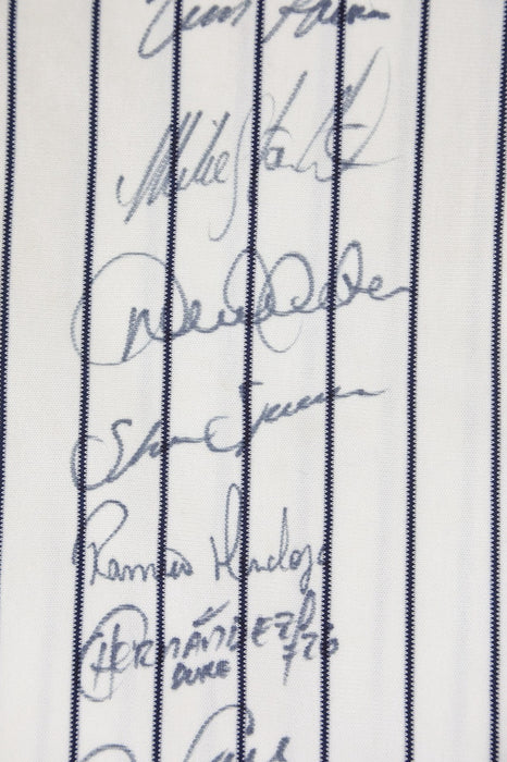 1998 New York Yankees Team Signed World Series Jersey Derek Jeter PSA DNA COA