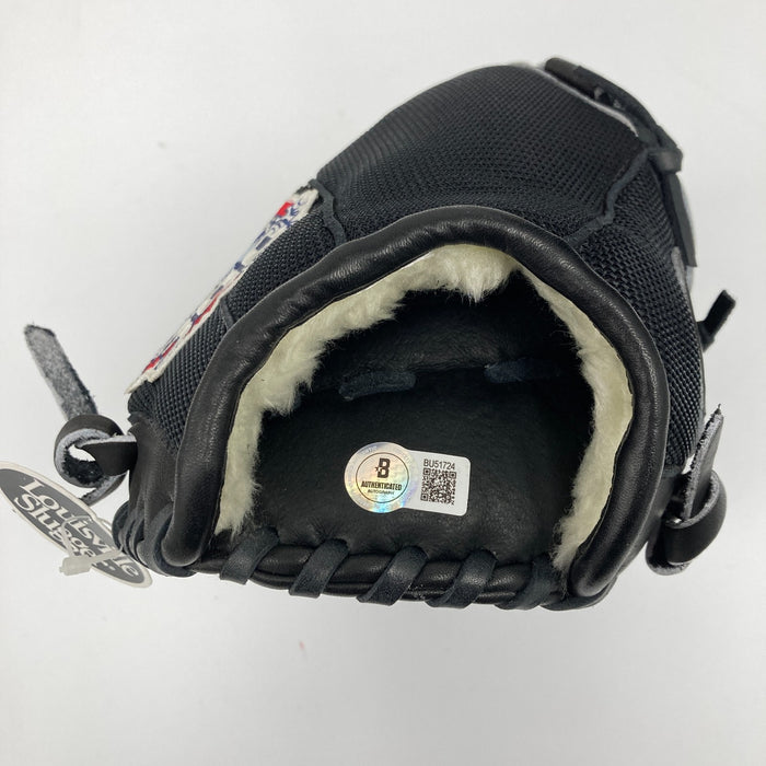 Roger Clemens Twice Signed AUthentic Game Model Baseball Glove Beckett Hologram