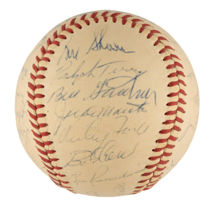 1961 New York Yankees W.S. Champs Team Signed Baseball Mickey Mantle Maris BAS