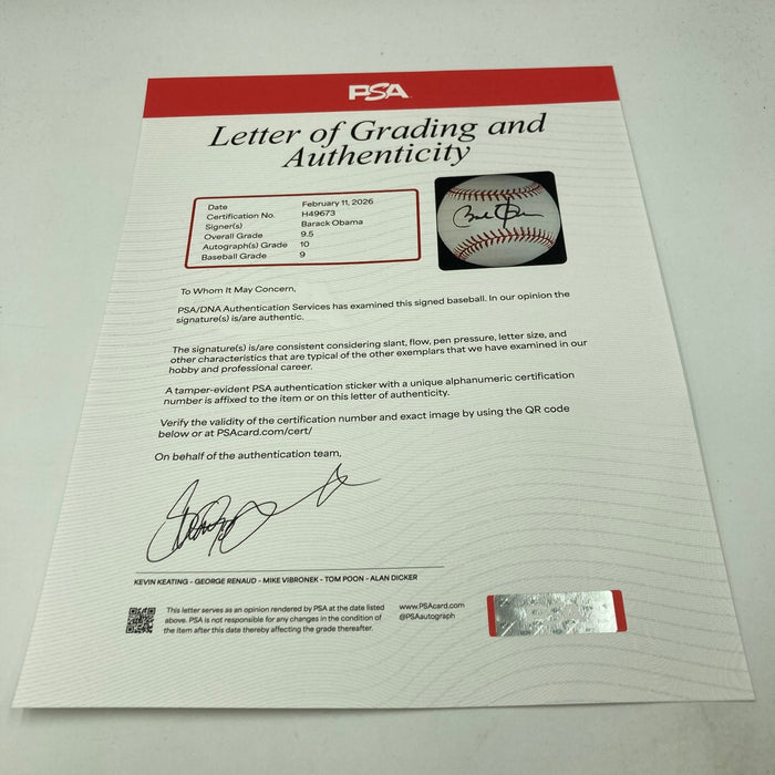 President Barack Obama Single Signed Baseball PSA DNA Auto Graded 10 GEM MINT