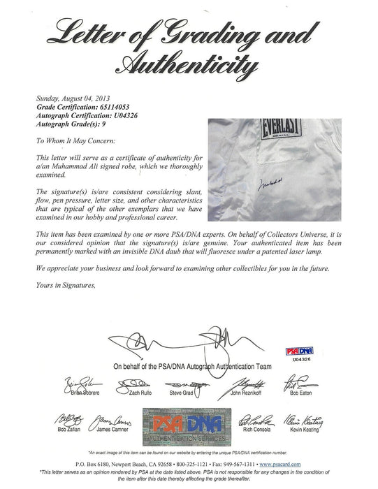 Muhammad Ali Signed Everlast Boxing Robe PSA DNA Graded 9 MINT