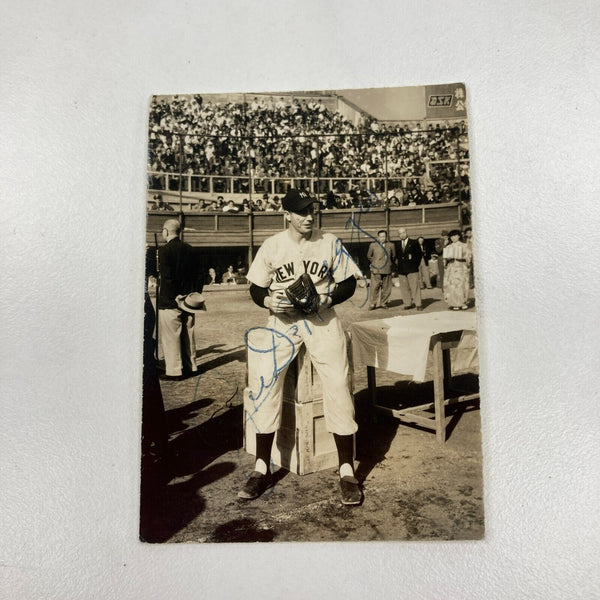 Joe Dimaggio Signed 1949 Tour Of Japan Original Photo JSA COA