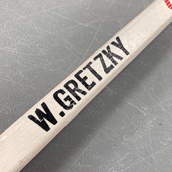 1984-85 Edmonton Oilers Stanley Cup Champs Team Signed Stick Wayne Gretzky JSA