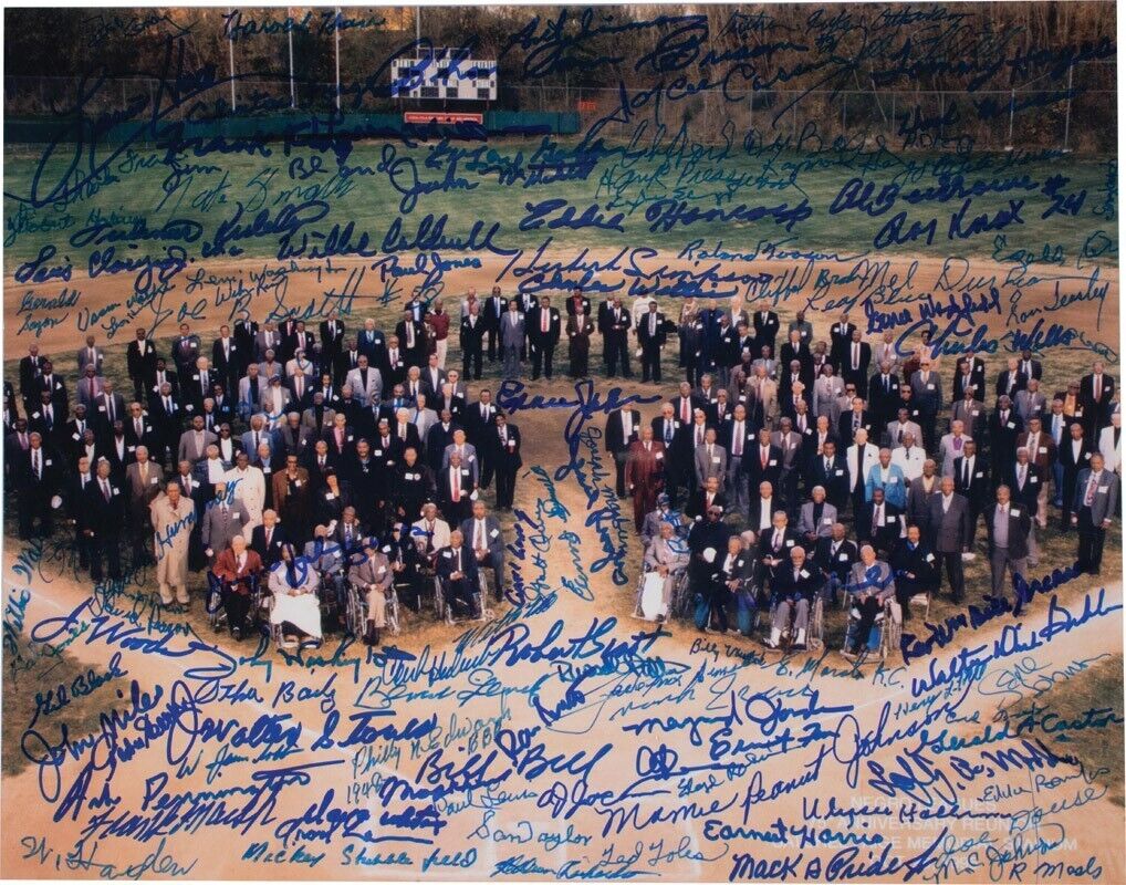 Negro League Legends Signed 11x14 Photo 115 Signatures! JSA COA