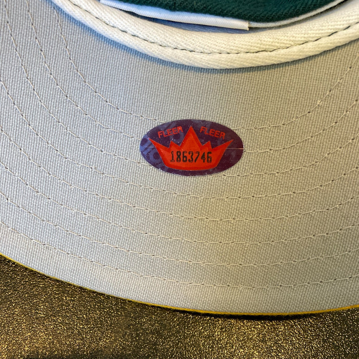 Jason Giambi Signed Authentic Oakland A's Game Model Hat Fleer Hologram