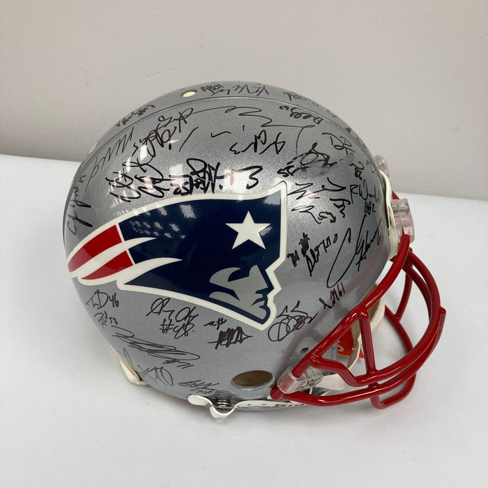 Tom Brady 2007 New England Patriots AFC Champs Team Signed Helmet 54 Sigs JSA