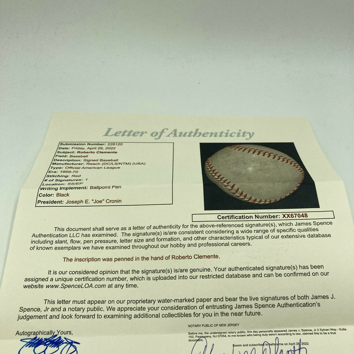 Roberto Clemente 1968 Single Signed Baseball JSA COA