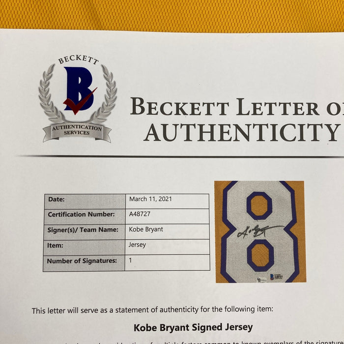 Kobe Bryant Signed 2001 Finals Los Angeles Lakers Pro Cut Jersey Beckett & PSA