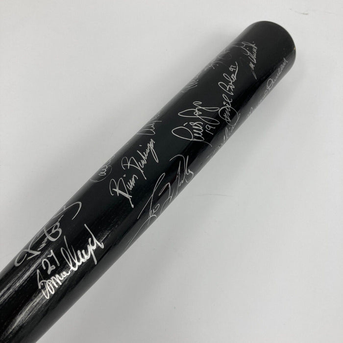 1996 New York Yankees World Series Champs Team Signed Bat Derek Jeter JSA COA