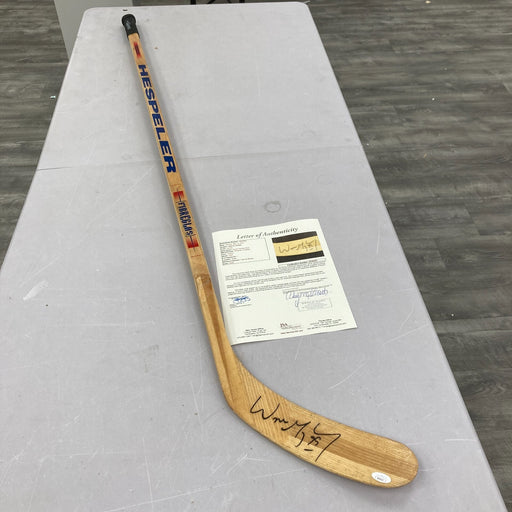 Wayne Gretzky Signed Game Issued Hespeler Hockey Stick JSA COA