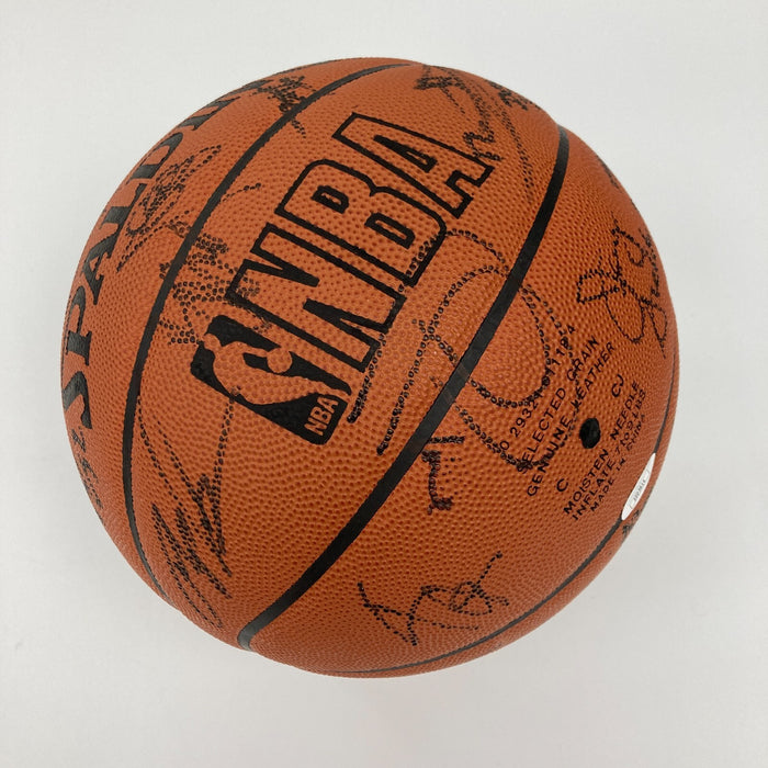 Kobe Bryant Shaq Tim Duncan 2004 All Star Game Team Signed Basketball JSA COA