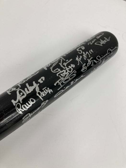 2009 New York Yankees World Series Champs Team Signed Bat #46/50 Beckett COA