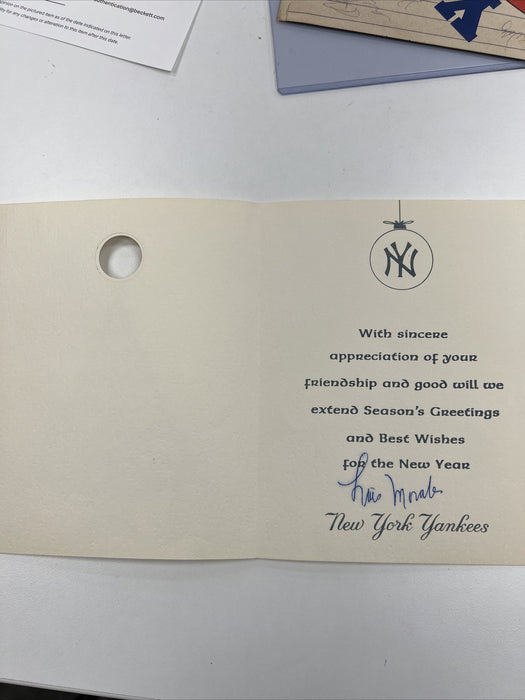 1976 New York Yankees Team Signed Scorebook Beckett COA