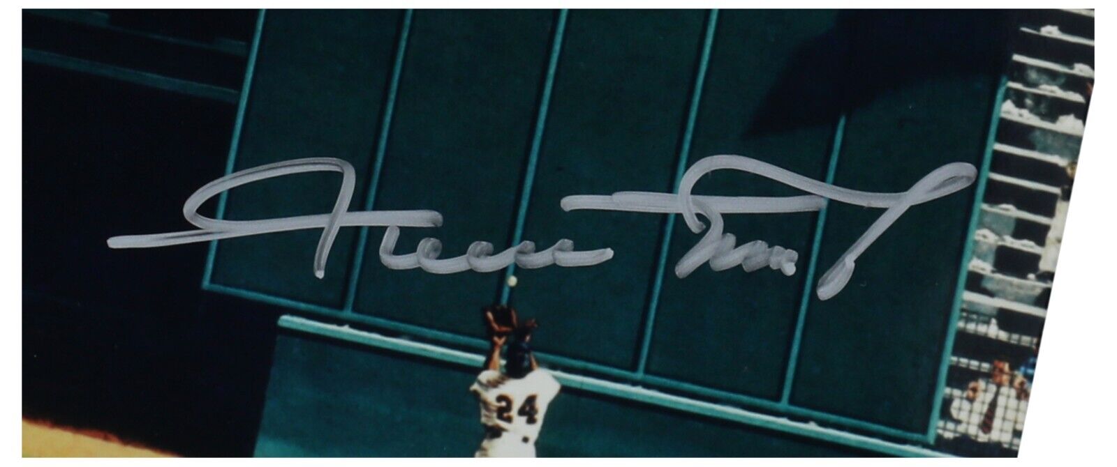 Willie Mays Signed "The Catch" 8x10 Photo 1954 World Series JSA COA