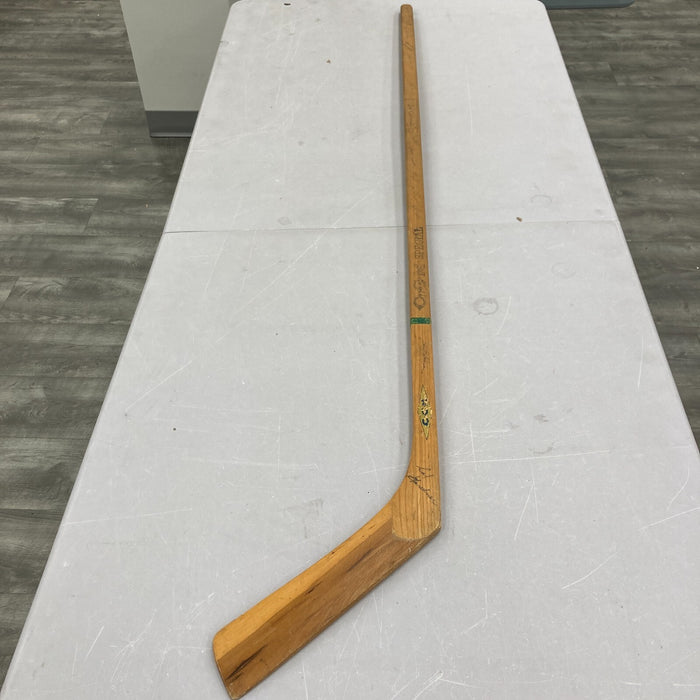 1948-49 Toronto Maple Leafs Stanley Cup NHL Champs Team Signed Hockey Stick PSA