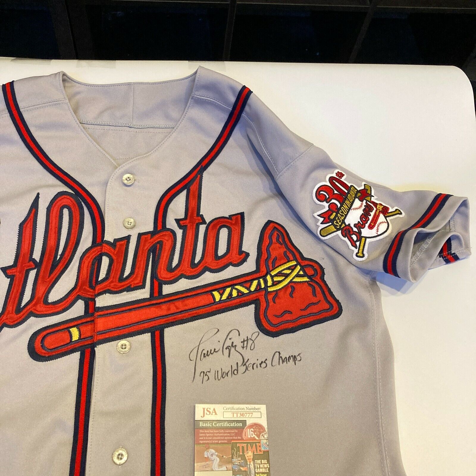 Javier Lopez W.S. Champs Signed Game Used 1995 Atlanta Braves Jersey —  Showpieces Sports