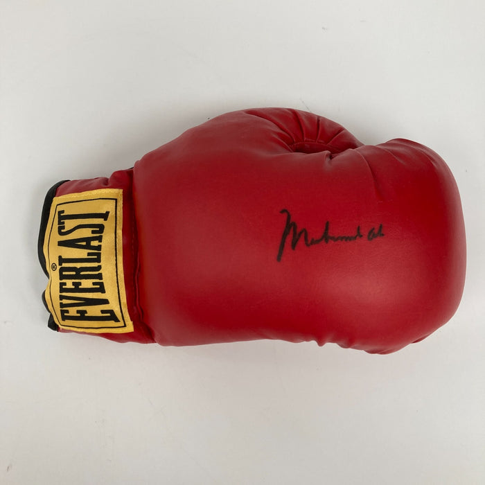 Muhammad Ali Signed Everlast Boxing Glove JSA COA