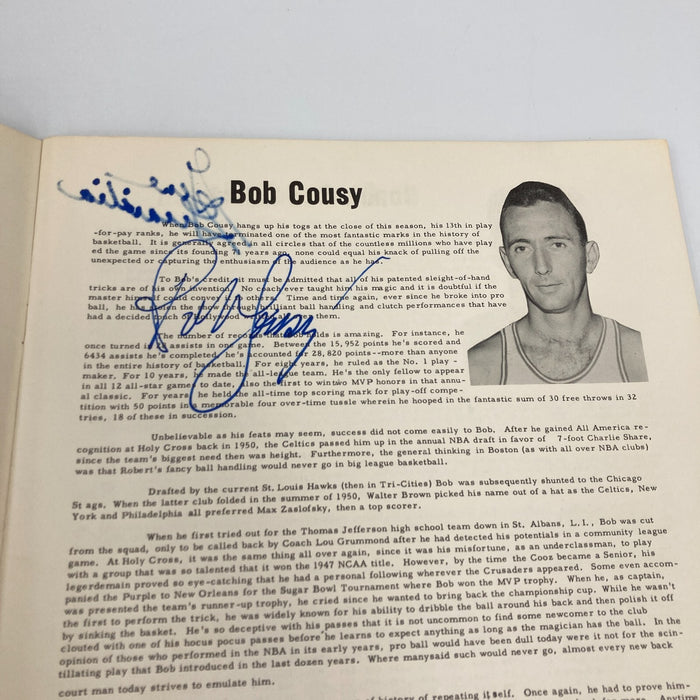 1962-1963 Boston Celtics NBA Champs Team Signed Yearbook Bill Russell JSA COA