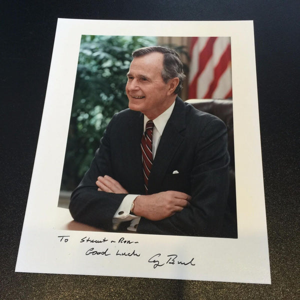 President George H.W. Bush Signed Autographed 8x10 White House Photo JSA COA