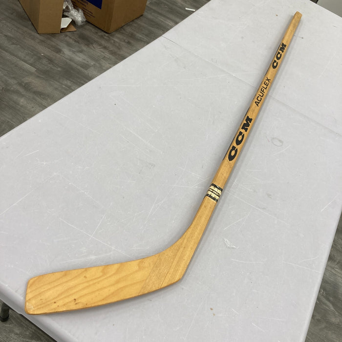 1978-79 Edmonton Oilers Team Signed Hockey Stick Wayne Gretzky