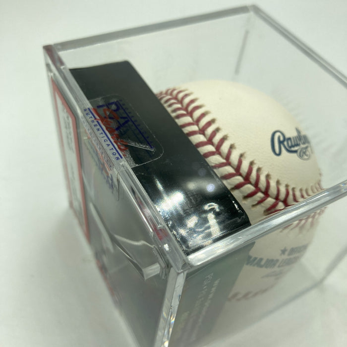 Willie Mays Signed Major League Baseball PSA DNA Graded 10 GEM MINT