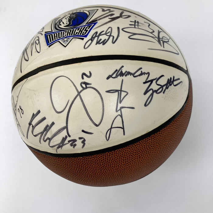 2010-2011 Dallas Mavericks NBA Champs Team Signed Basketball JSA COA