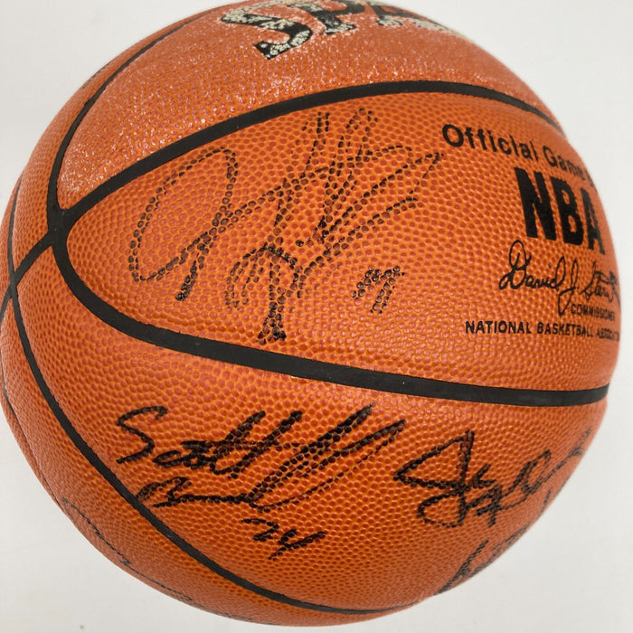 1997-98 Chicago Bulls NBA Champs Team Signed Game Basketball The Last Dance JSA