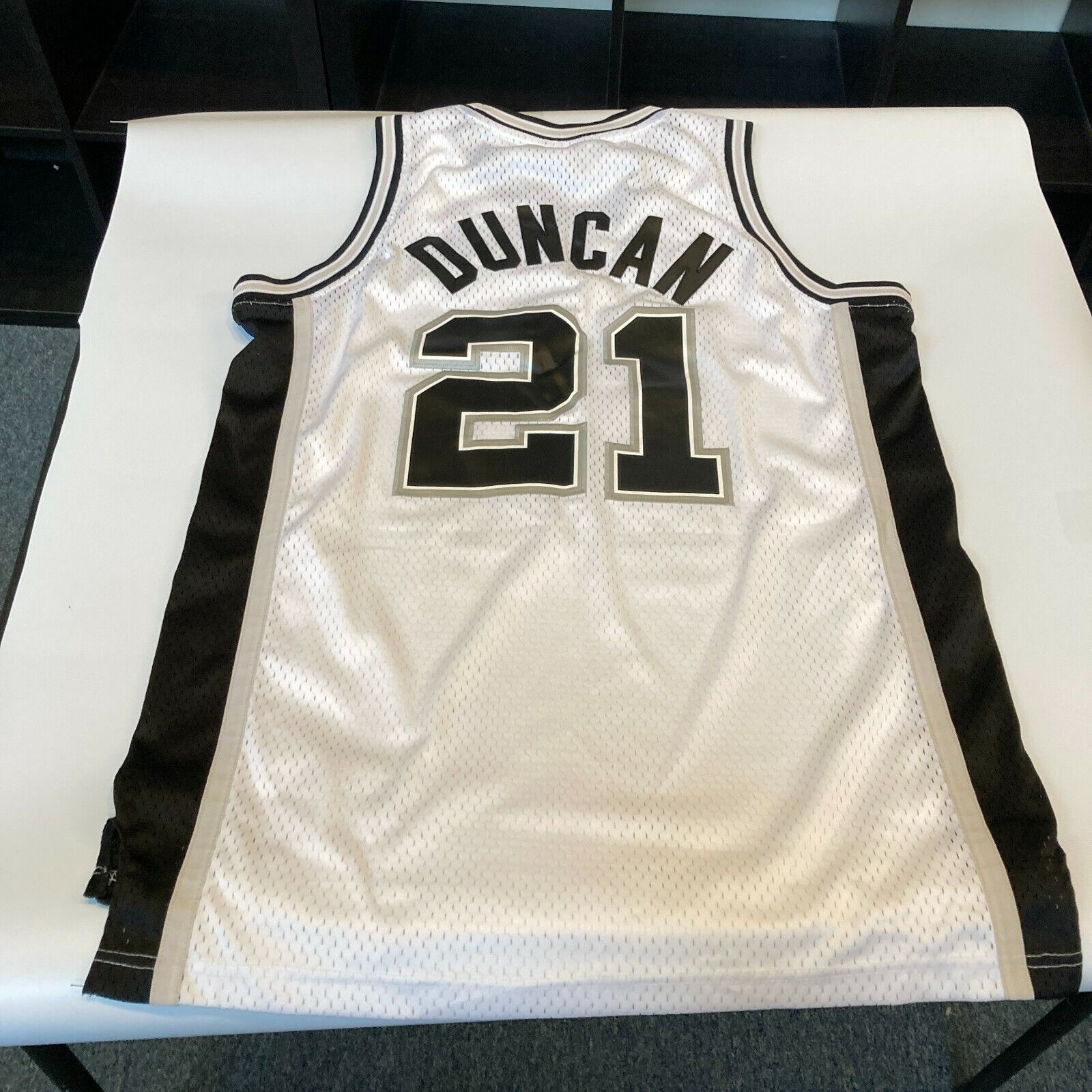 Adidas tim cheap duncan jersey