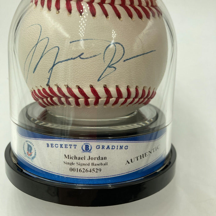 Michael Jordan Signed Autographed Baseball UDA Upper Deck & Beckett Authentic