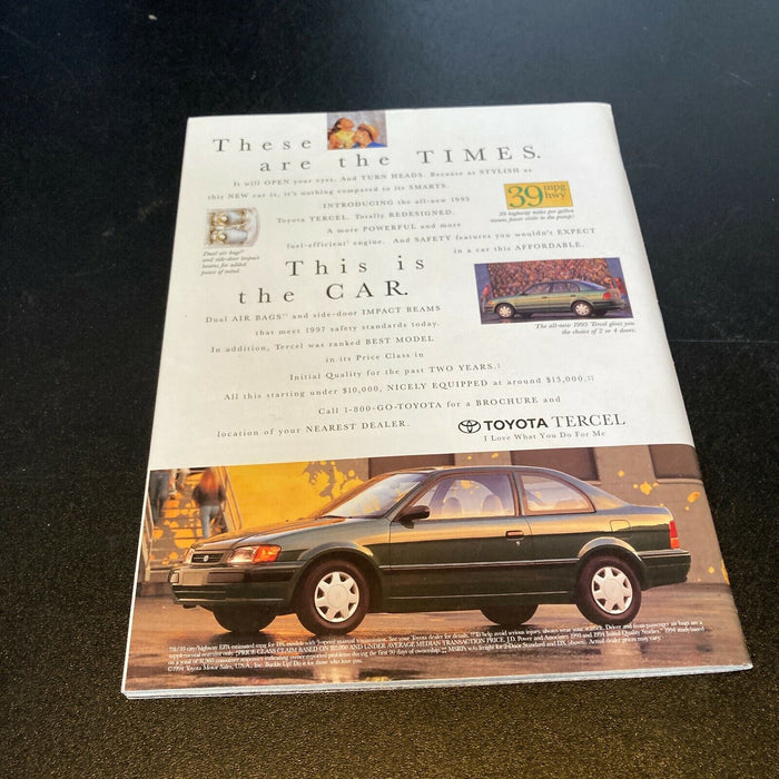 Karen Lynn Gorney Signed Autographed Vintage Magazine