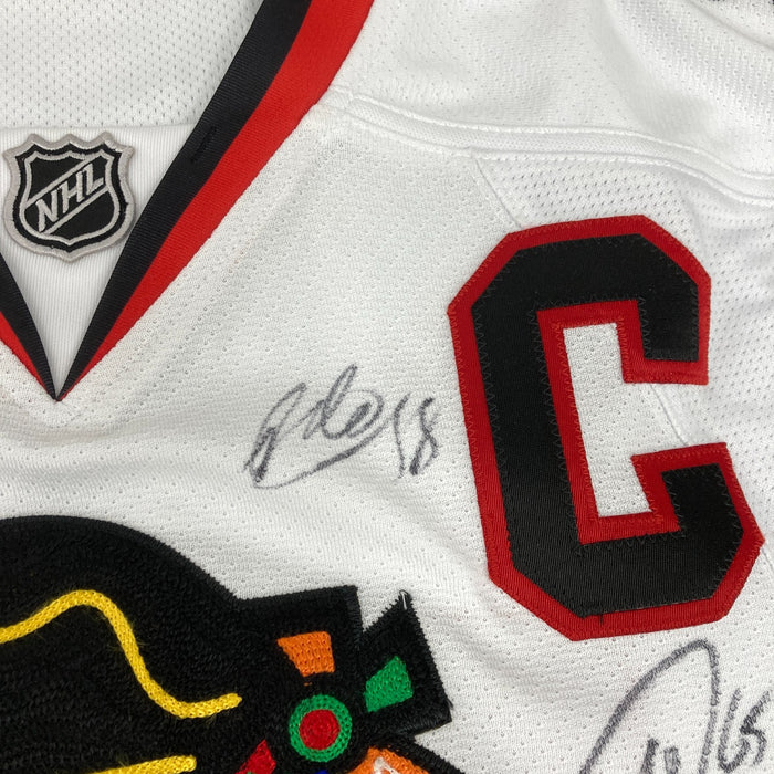 2014–15 Chicago Blackhawks Stanley Cup Champs Team Signed Jersey PSA DNA Beckett