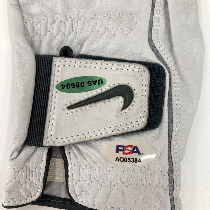 Tiger Woods Signed Nike 'TW' Golf Glove PSA DNA COA & UDA Hologram