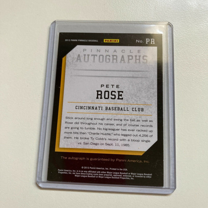 2013 Pinnacle Panini Pete Rose Auto Signed Baseball Card
