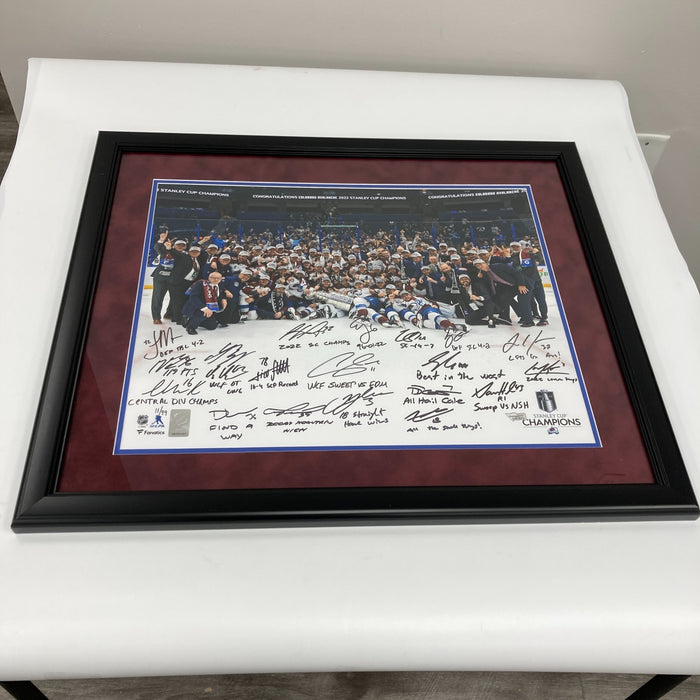 2022 Colorado Avalanche Stanley Cups Champs Team Signed 16x20 Photo Beckett COA