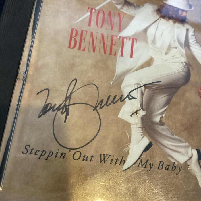 Tony Bennett Signed Steppin' Out With My Baby Music CD JSA COA
