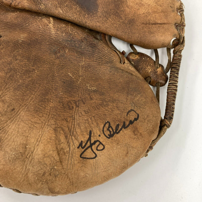 Yogi Berra Signed 1950's Spalding Game Model Catcher's Mitt Glove JSA COA