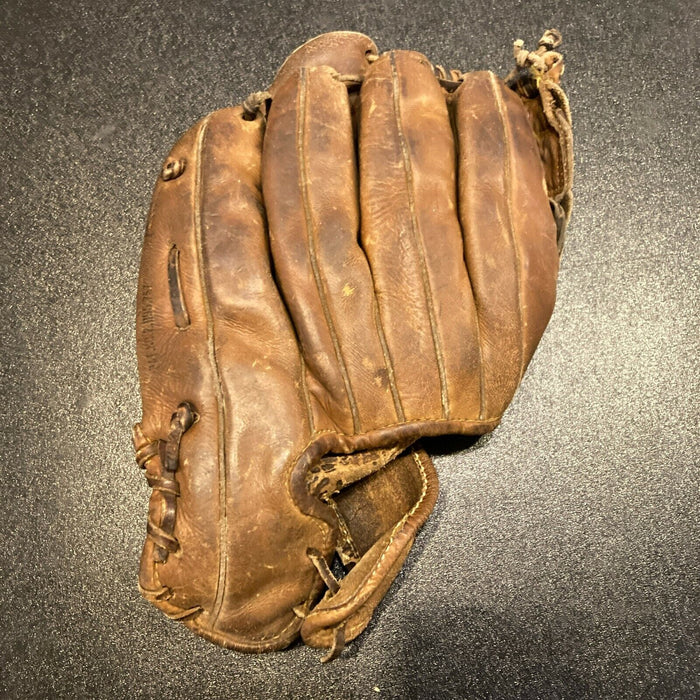 Roger Maris Signed 1960's Game Model Baseball Glove With JSA COA Yankees