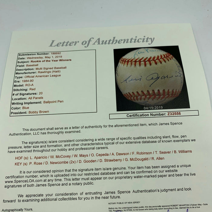 Extraordinary Rookie Of The Year Signed Baseball (20) Willie Mays Tom Seaver JSA