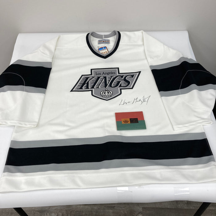 Wayne Gretzky Signed Authentic Los Angeles Kings Jersey UDA Upper Deck COA
