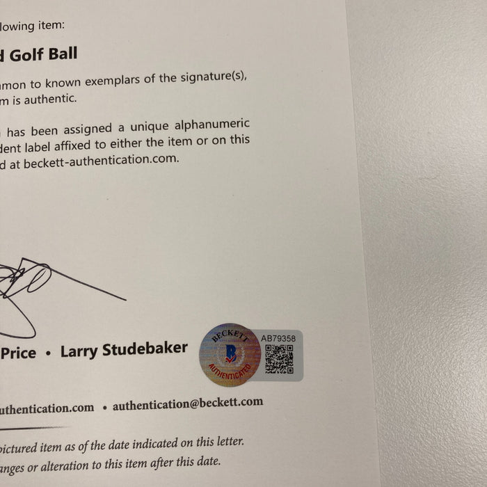 Tiger Woods Signed Golf Ball From His 1996 Professional Debut Beckett COA