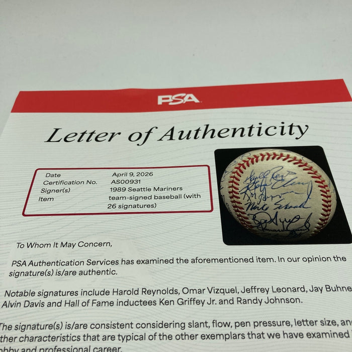 Ken Griffey Jr. Rookie 1989 Seattle Mariners Team Signed Baseball PSA & Beckett