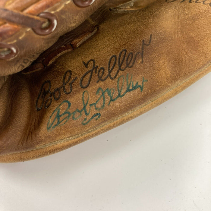 Bob Feller Signed 1940's Wilson Game Model Baseball Glove JSA COA