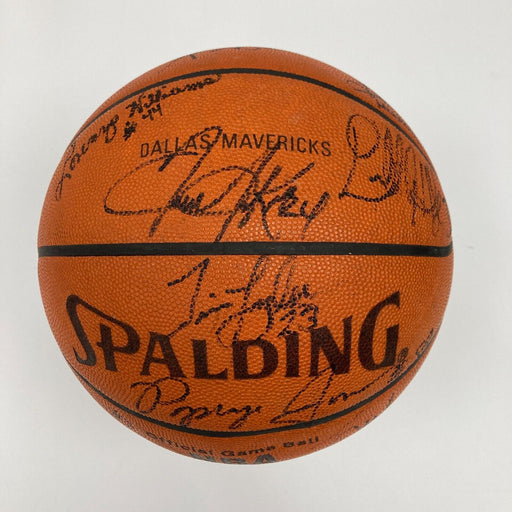 1993-94 Dallas Mavericks Team Signed Official NBA Game Issued Basketball