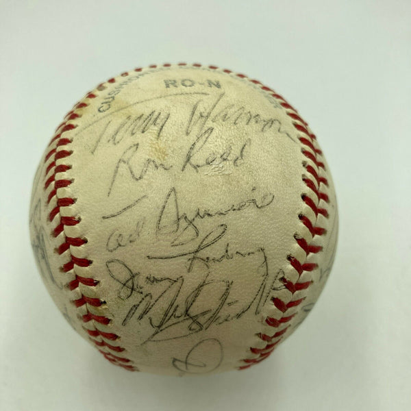 Mike Schmidt 1977 Philadelphia Phillies Team Signed Baseball