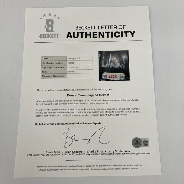 President Donald Trump Full Name Signed Buccaneers Super Bowl Helmet Beckett COA