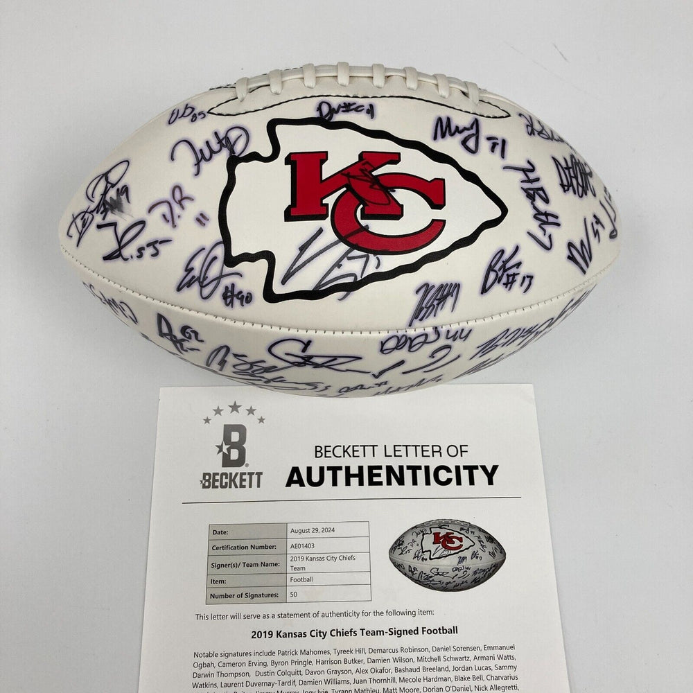 2019 Kansas City Chiefs Super Bowl Champs Team Signed Football Patrick Mahomes