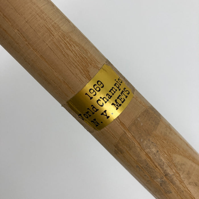 1969 New York Mets World Series Champs Team Signed Bat Nolan Ryan Tom Seaver JSA