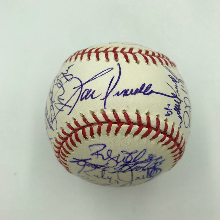 Nice 2010 Chicago Cubs Team Signed Major League Baseball 32 Sigs Beckett COA