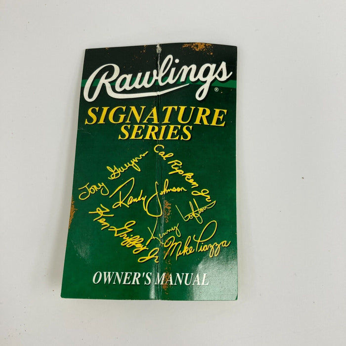 Tony Gwynn #19 Signed Rawlings Game Model Baseball Glove JSA COA