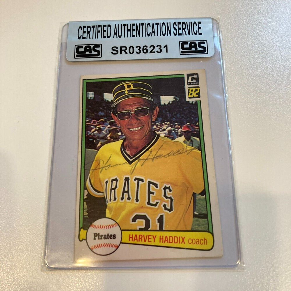 1982 Donruss Harvey Haddix Signed Baseball Card CAS Certified Auto